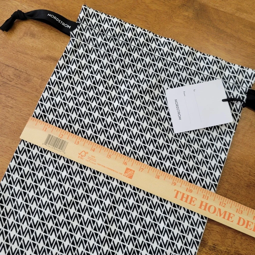 Nordstrom Gift Bag Unisex OS Black White Geometric Monogram Drawstring Pouch NWT